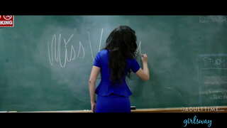 Настаўніца МИЛФА Анжэла Уайт Любіць Студэнтаў