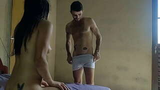 Novinha Lalla Potira dando gostoso para Betosmoke e Dako nga Bambu