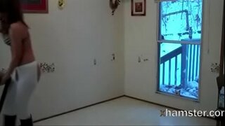 Эксгибиционист, вытирающий մերկ համար подметальщика, որը շրջանցել!