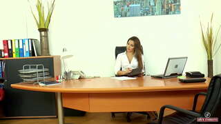 ���ირითადი Dani Daniels hairy pussy filled with cum (ნაწილი 1)