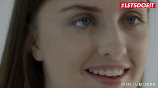 LETSDOEIT - (Inglés Río &amp;amp; Lena Reif) Tesón Pai Comeza A Xogar E Bater Con Dous Quente Euro Bebé Modelos