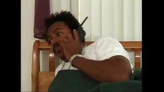 Seksual zənci ilə qırmızı saç və böyük сиськами edir oral, sonra isə olur ki, öz пизду qara üzvü bağlıdır.